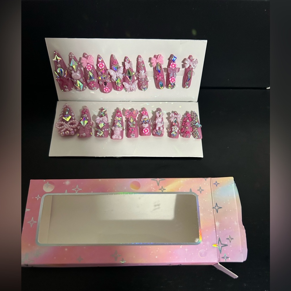Pink Rhinestone Embellished False Nails - Picture 3 of 3